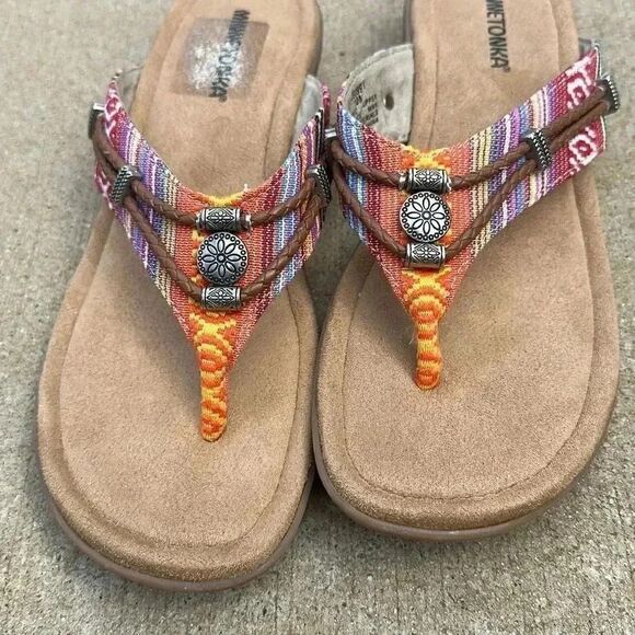 Minnetonka Mocassin Silverthorne 360 Sandal - Picture 13 of 13